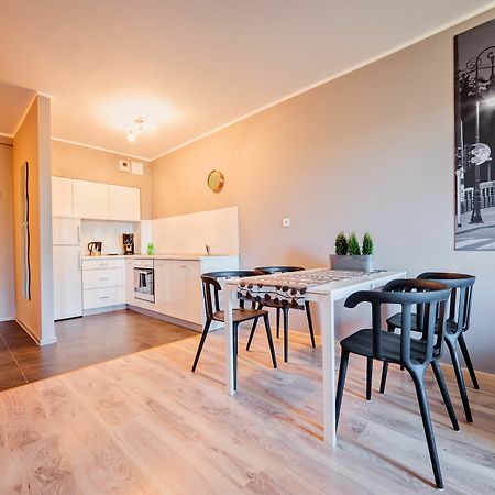 E-Apartamenty Koscielna 30 Poznań Zewnętrze zdjęcie