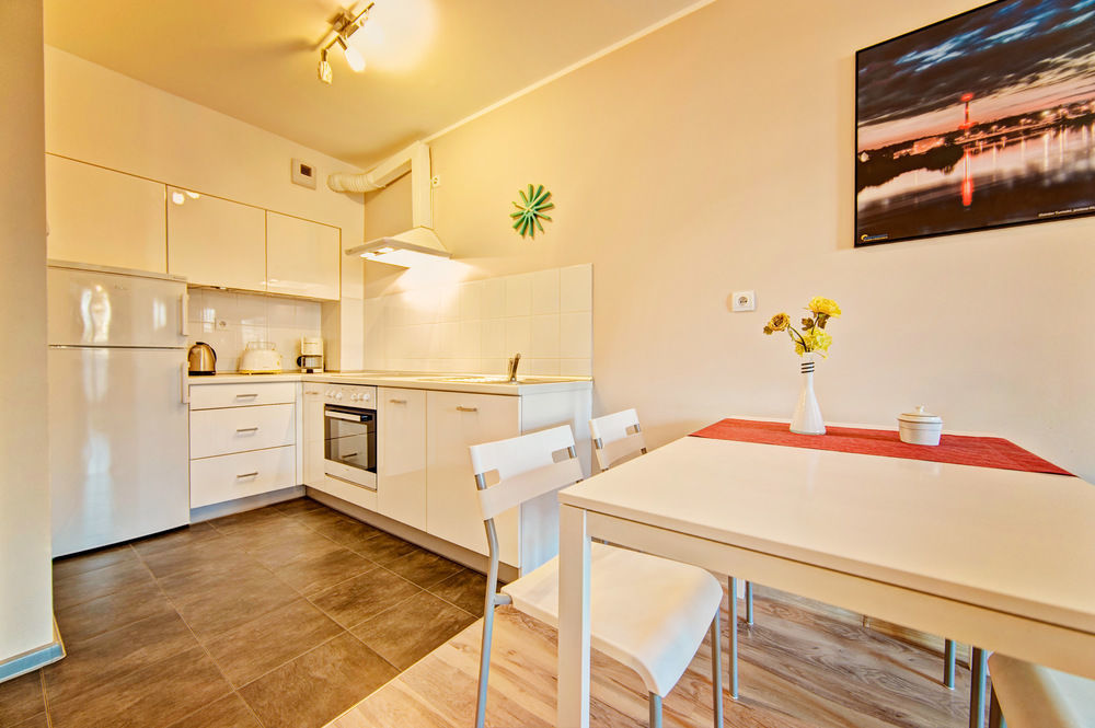 E-Apartamenty Koscielna 30 Poznań Zewnętrze zdjęcie