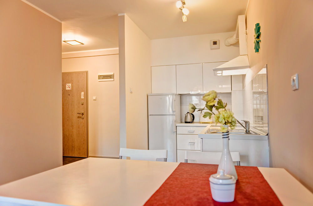 E-Apartamenty Koscielna 30 Poznań Zewnętrze zdjęcie